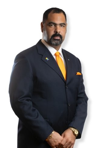 Gowon Bowe - Fidelity Bank Bahamas